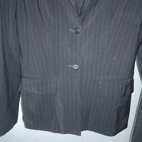 BCBGMaxAzria wool blend pinstripe blazer jacket Sz 4 - Picture 2 of 6